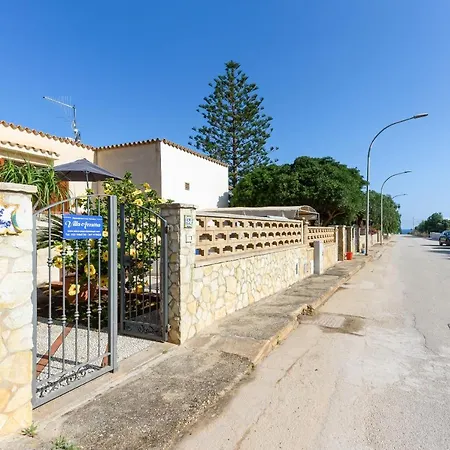 Holiday home Casa Azzurra 3