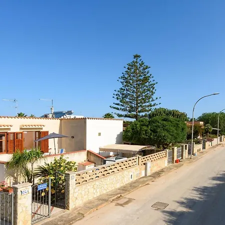 Holiday home Casa Azzurra 3